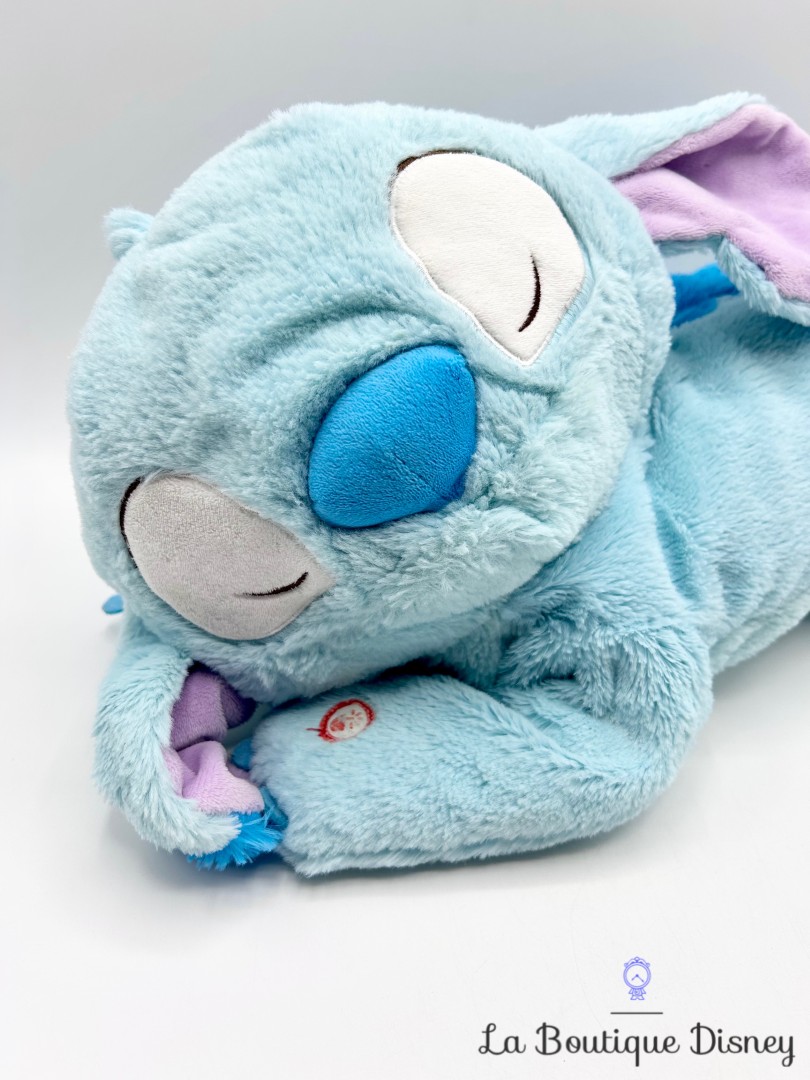 Peluche-Stitch-lumineux-Disney-Primark-Lilo-et-Stitch-bleu-allongé-50-cm (4)