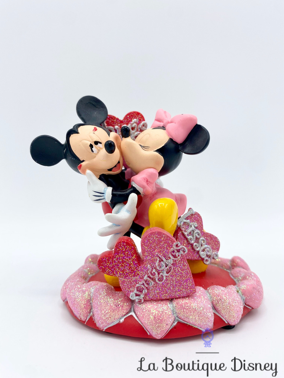 Figurine résine Mickey Minnie Love Coeur Bisous Disneyland Paris Disney paillettes 10 cm