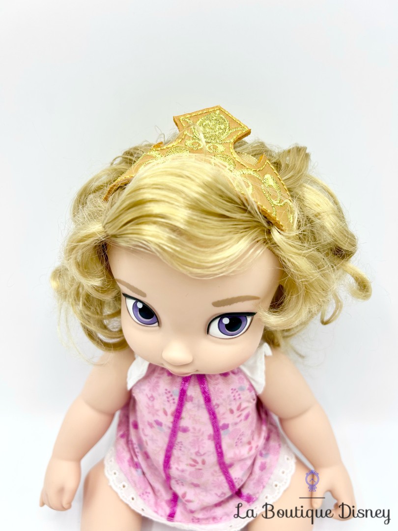 Poupée-Aurore-Animators-Collection-Origins-Disney-Store-2018-La-Belle-au-Bois-Dormant-bébé-30-cm (2)