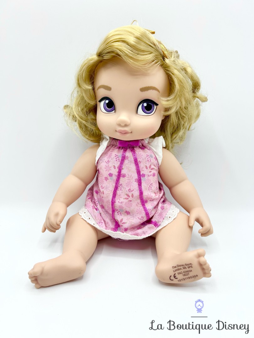 Poupée-Aurore-Animators-Collection-Origins-Disney-Store-2018-La-Belle-au-Bois-Dormant-bébé-30-cm (3)