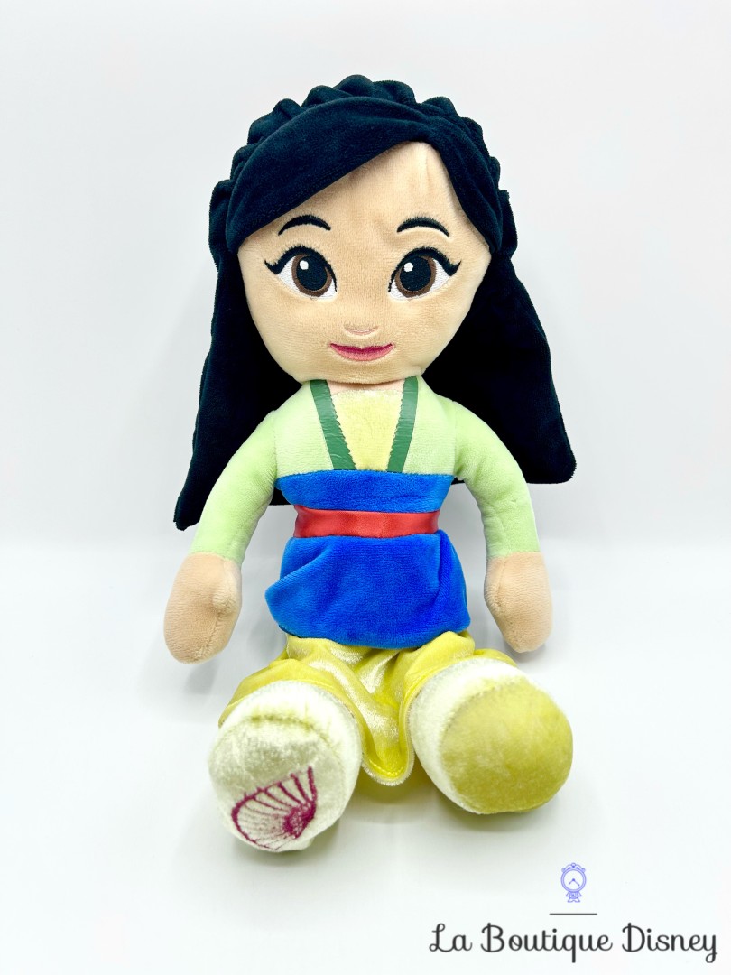 Peluche-Mulan-Disney-Play-by-Play-princesse-robe-jaune-42-cm (1)