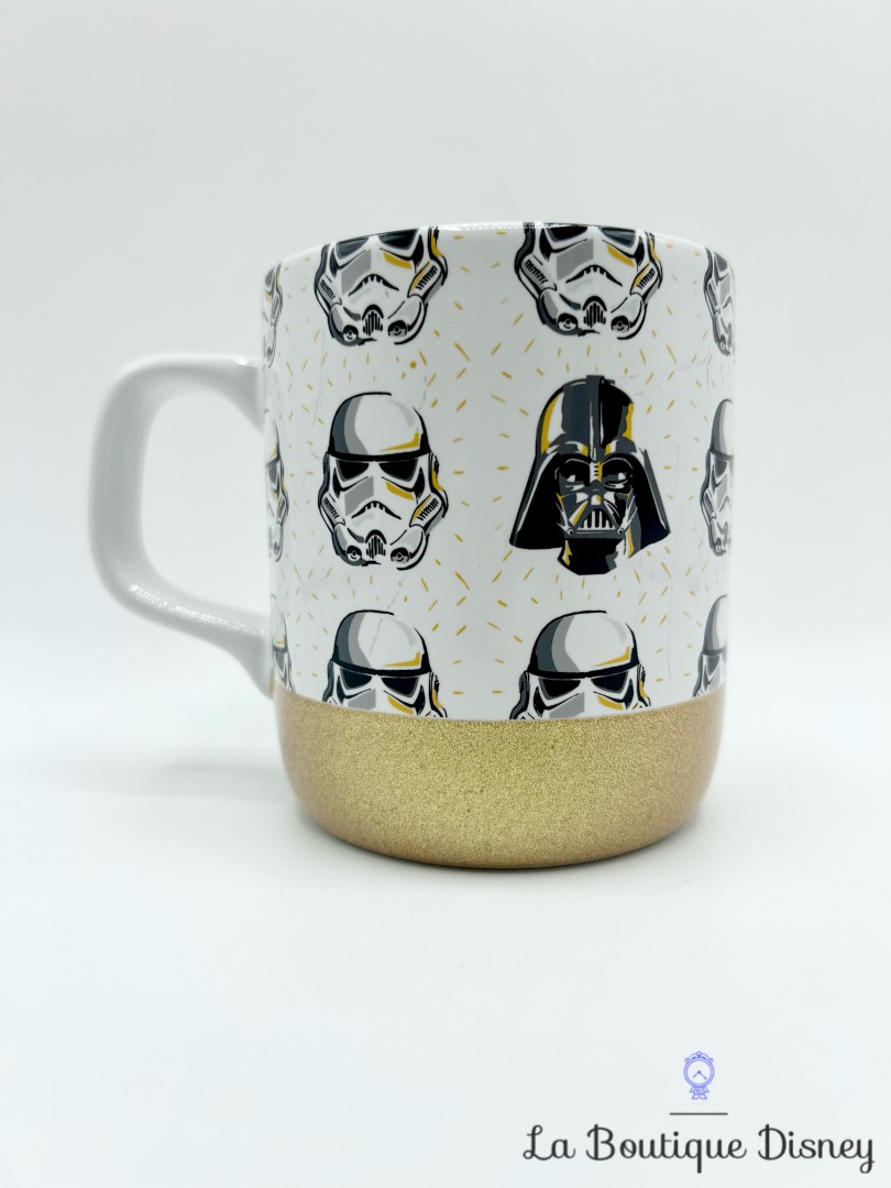 Tasse-Stormtrooper-Dark-Vador-Disneyland-2017-mug-Disney-Star-Wars-blanc-or-paillette (2)