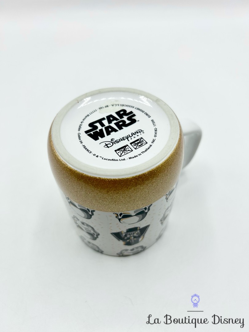 Tasse-Stormtrooper-Dark-Vador-Disneyland-2017-mug-Disney-Star-Wars-blanc-or-paillette (5)