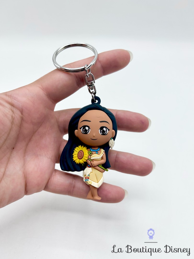 Porte-clés-Pocahontas-Disneyland-Paris-2024-Disney-figurine-plastique-princesse (2)