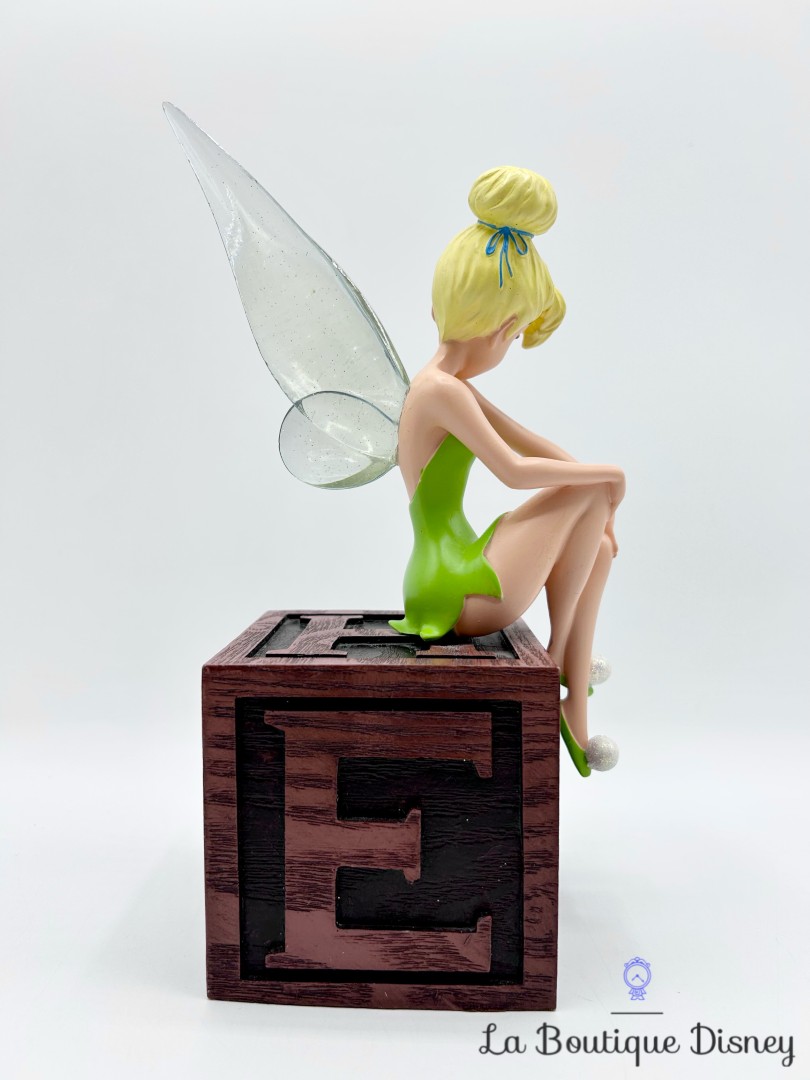 Figurine-résine-Fée-Clochette-lumineuse-Disney-Parks-Disneyland-Peter-Pan-cube (4)