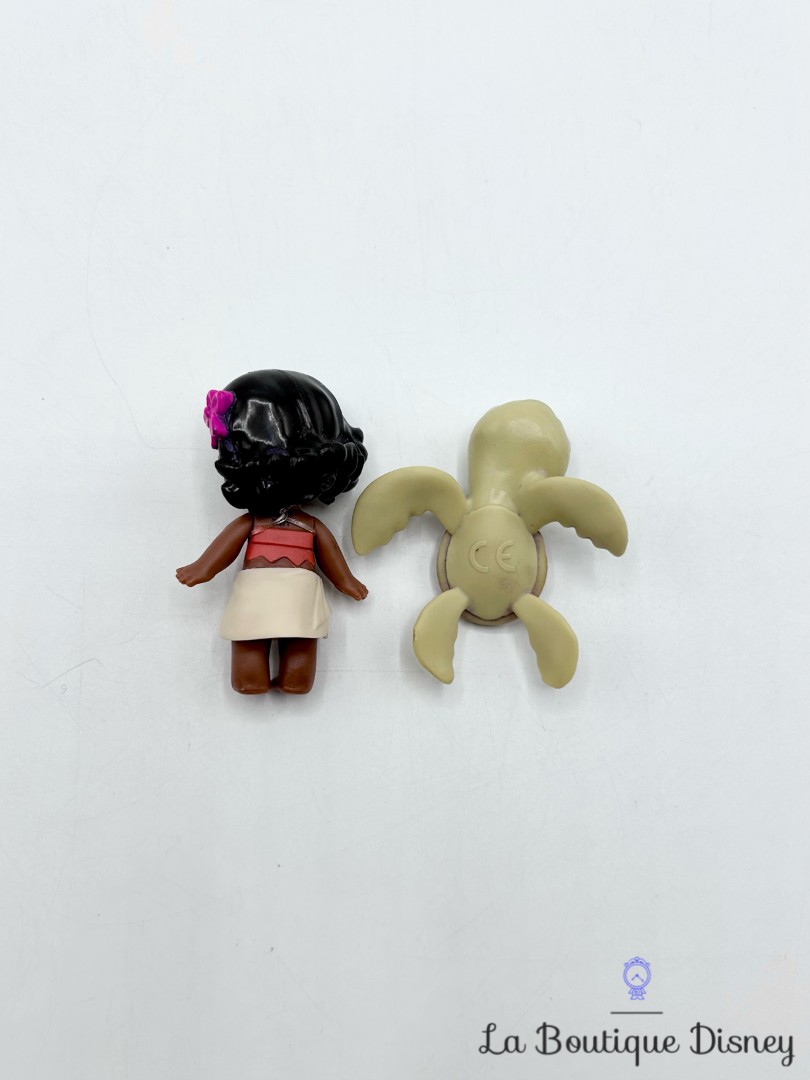 Figurines-Vaiana-bébé-et-Tortue-Disney-Hasbro (2)