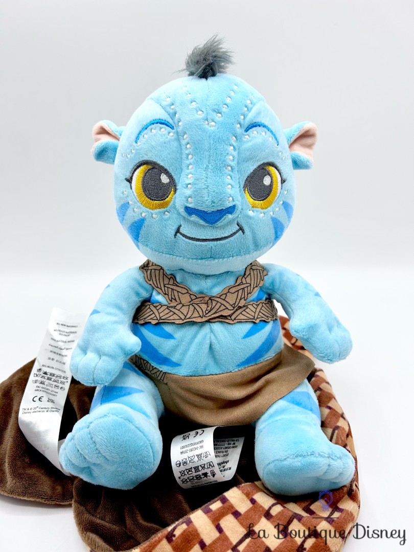 Peluche-Bébé-Navi-lange-Disney-Babies-Disney-Store-2023-Avatar-La-voie-de-eau-couverture-marron (4)
