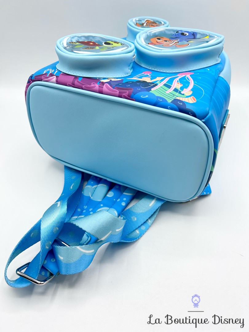 Sac-à-dos-Loungefly-Le-Monde-de-Nemo-20-eme-Anniversaire-Disney-Pixar (1)