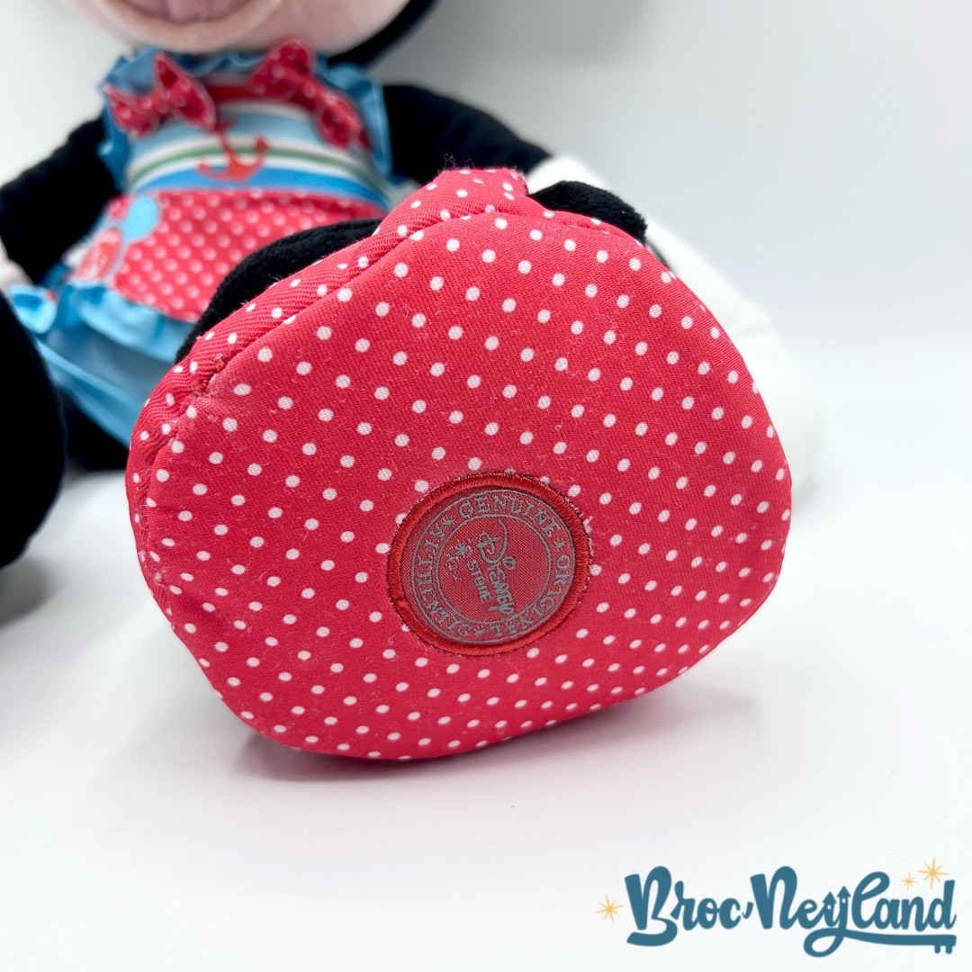 Peluche-Minnie-Mouse-Été-Special-Edition-Disney-Store-maillot-de-bain-écusson-48-cm (3)