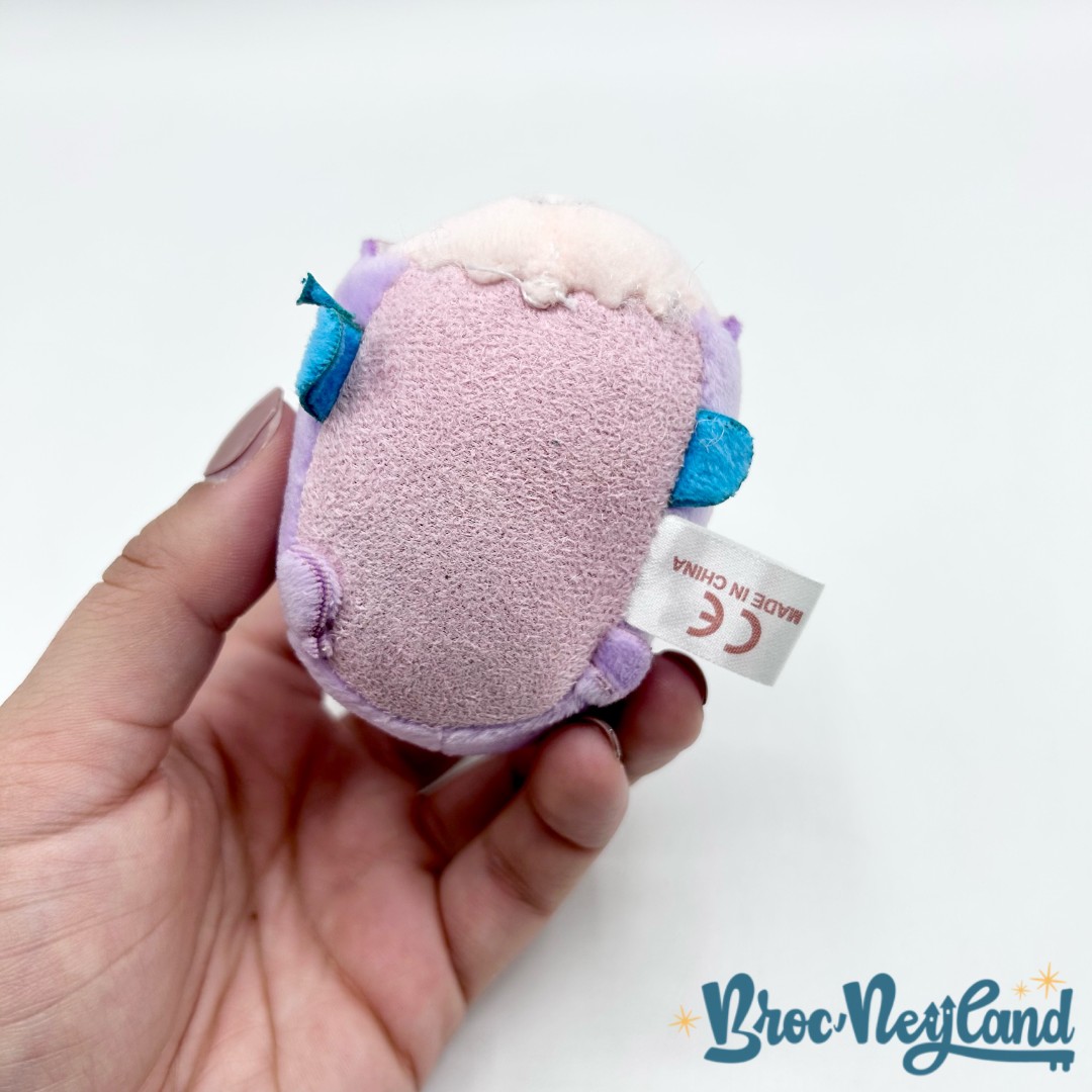 Peluche-Tsum-Tsum-Huitre-Disney-Alice-au-pays-des-Merveilles-violet (4)