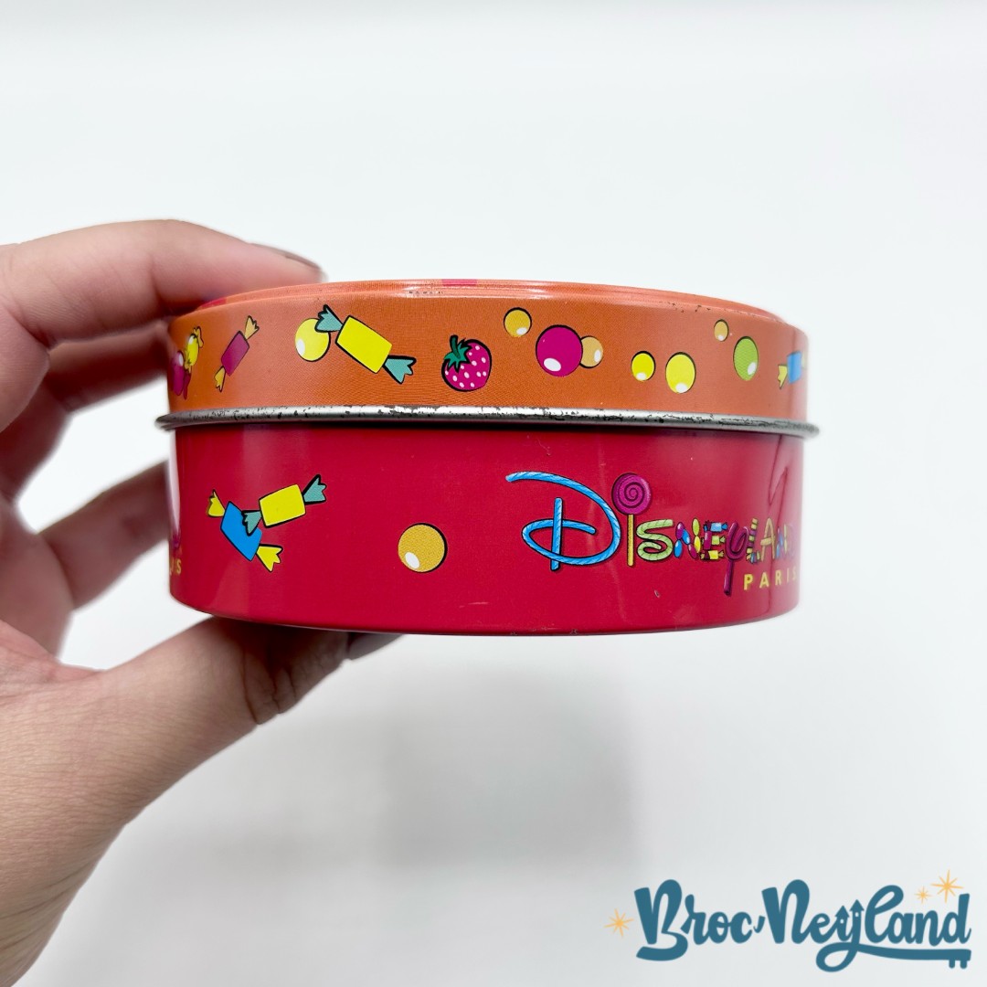 Boite-métal-Grincheux-Grrr-Disneyland-Paris-Disney-Blanche-Neige-et-les-sept-nains-orange-bonbons (7)