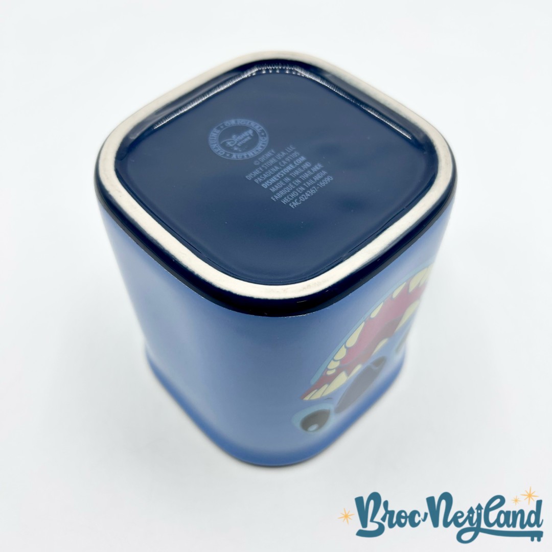 Tasse-Stitch-carré-Disney-Store-2016-mug-Lilo-et-Stitch-bleu (5)