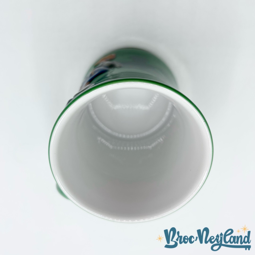 Tasse-Donald-Duck-ombre-Disneyland-Paris-mug-Disney-vert-relief-3D (5)