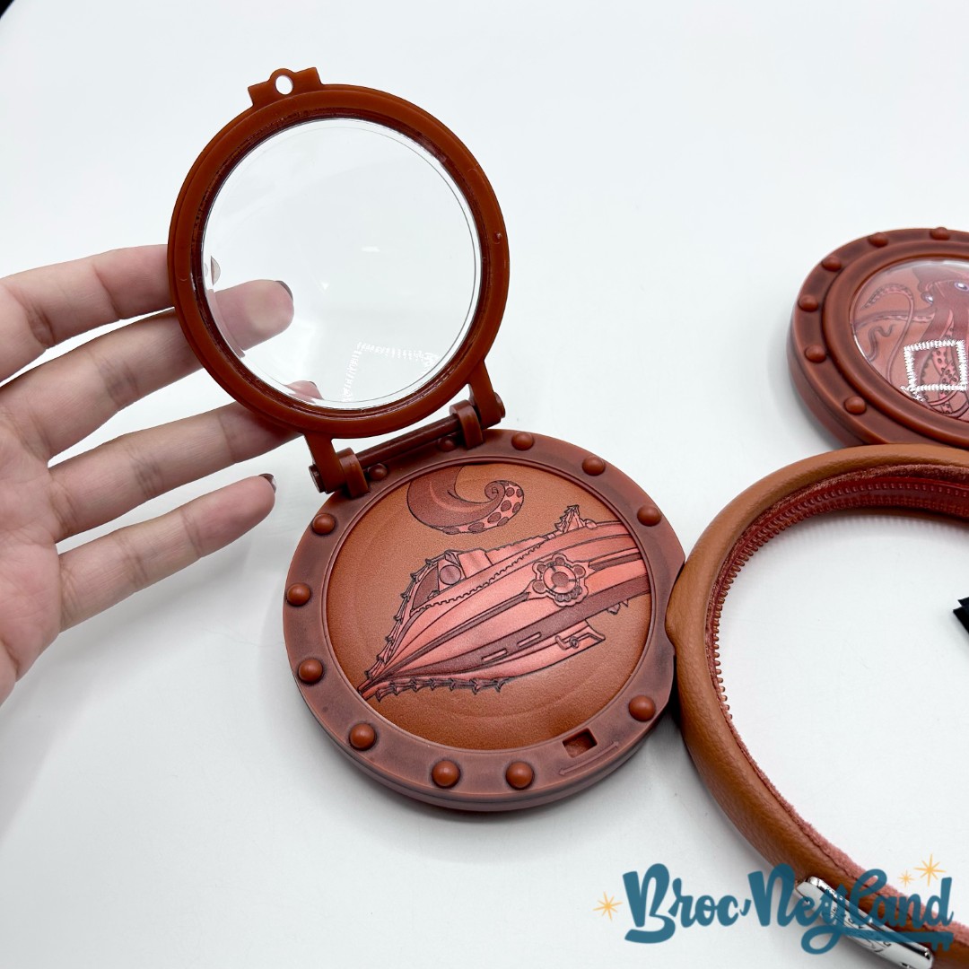 Serre-tête-Oreilles-Mickey-20000-Lieues-sous-les-mers-Disney-100-Decades-2023-Disney-Parks-ears (6)