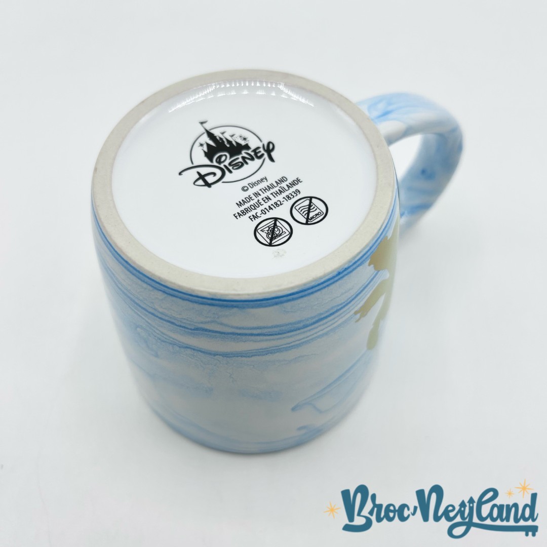 Tasse-Stitch-Cute-and-Fluffy-Disney-Parks-2018-mug-Disneyland-marbre-bleu (1)