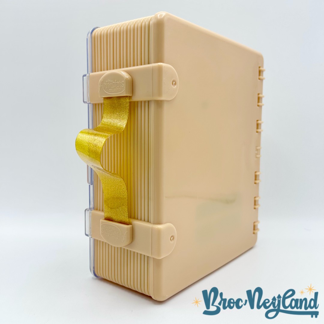 Ensemble-de-jeu-Coffret-Mini-Poupée-Belle-La-Belle-et-la-Bête-Animators-Collection-Disney-Store-Pop-Up-Environnement-valise (10)