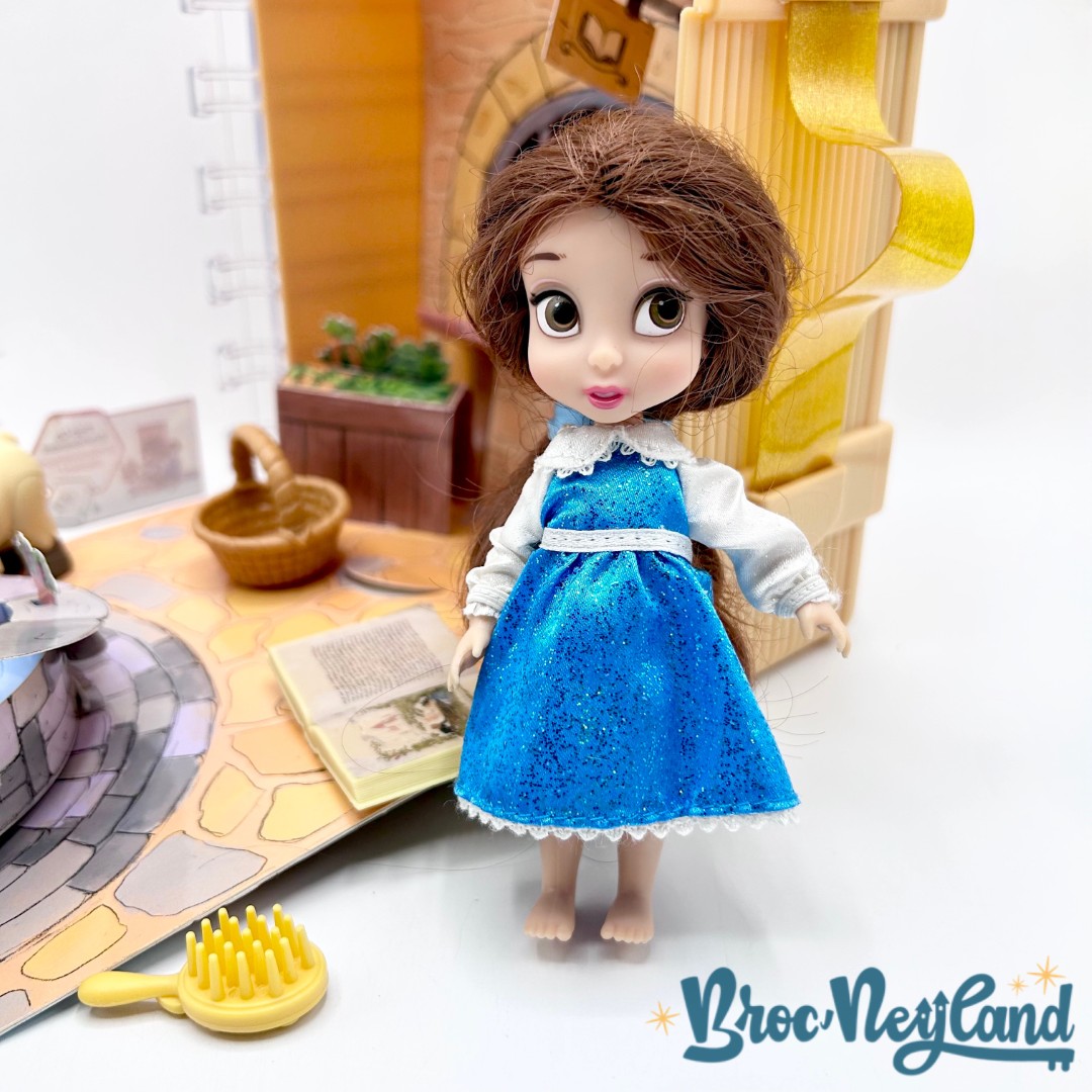 Ensemble-de-jeu-Coffret-Mini-Poupée-Belle-La-Belle-et-la-Bête-Animators-Collection-Disney-Store-Pop-Up-Environnement-valise (5)