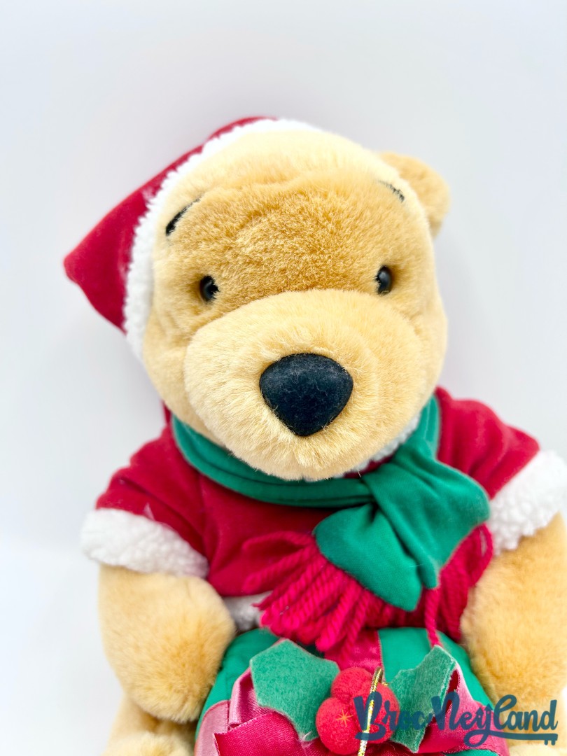 Peluche-Winnie-Ourson-Noël-Disney-Store-cadeau-For-Pooh-28-cm (2)