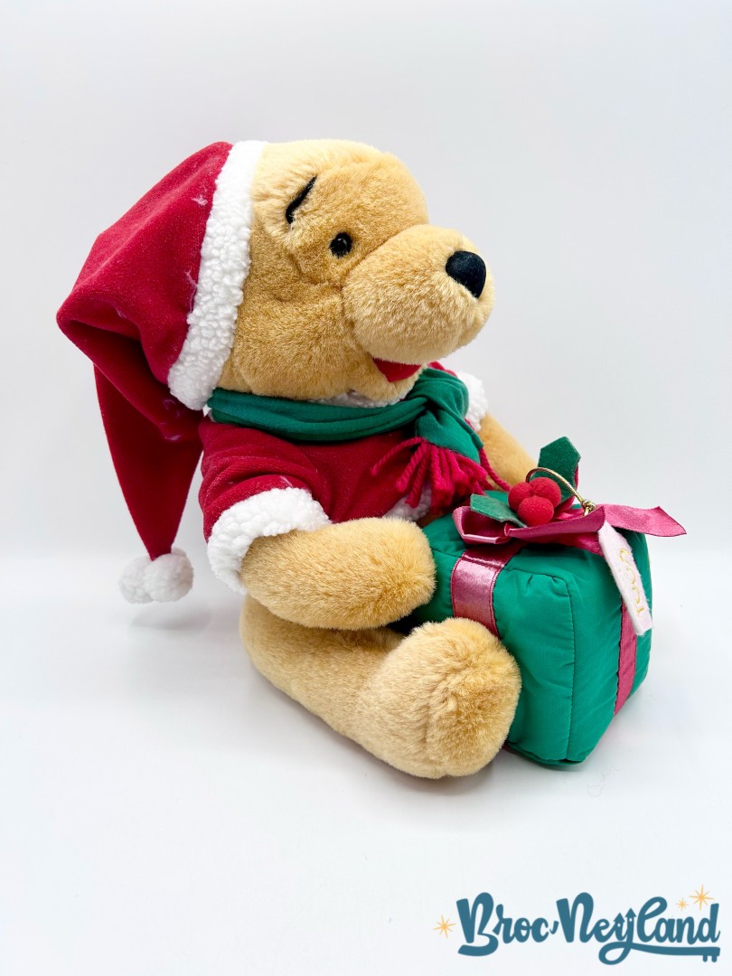 Peluche-Winnie-Ourson-Noël-Disney-Store-cadeau-For-Pooh-28-cm (7)