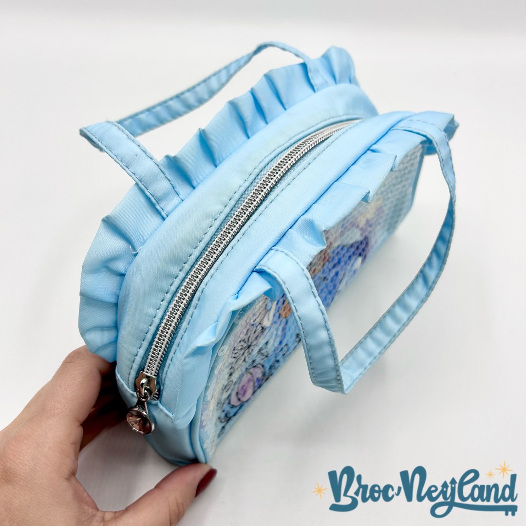 Sac-à-main-Cendrillon-Disney-Store-2016-bleu-sequins (7)