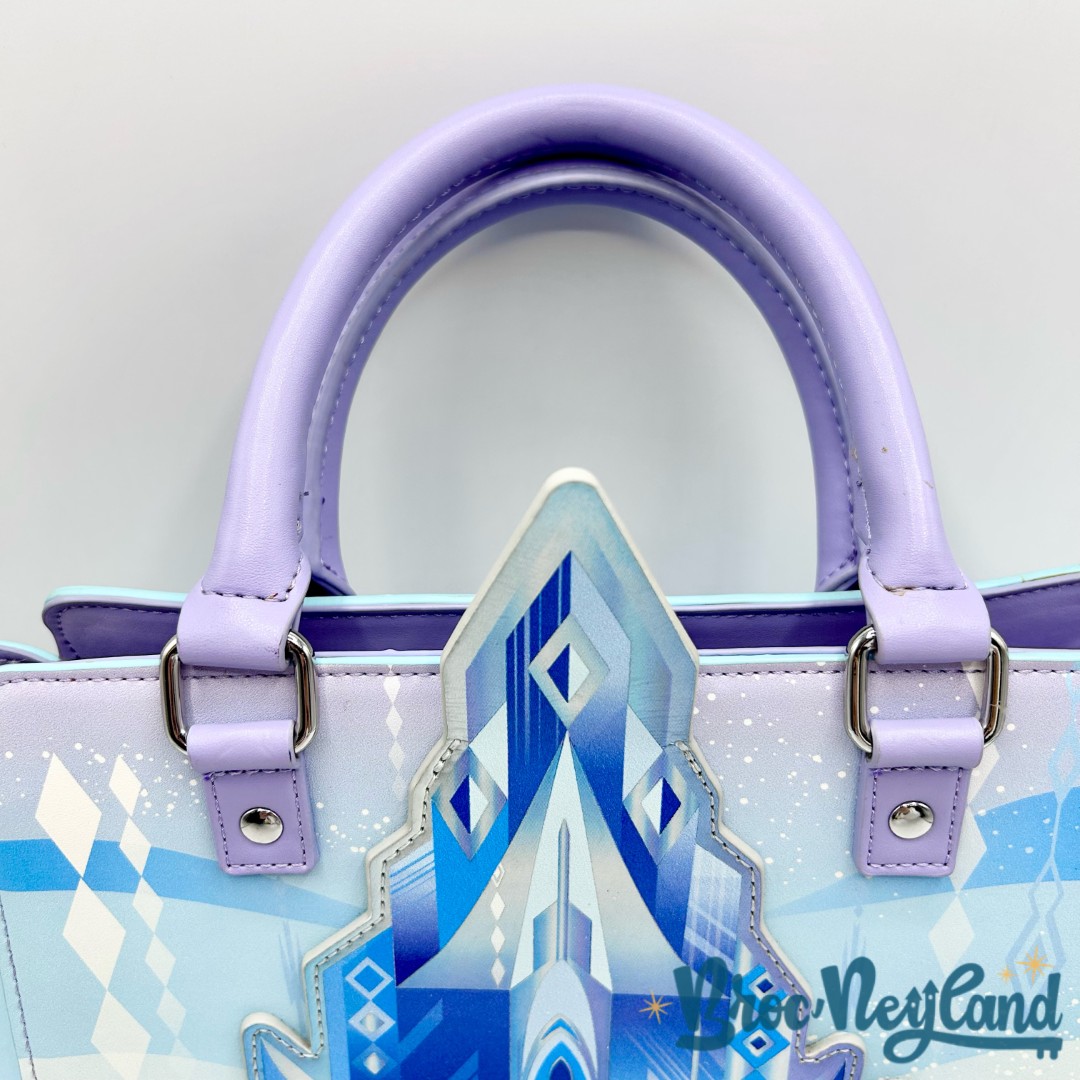 Sac-à-bandoulière-Loungefly-La-Reine-des-Neiges-Princess-Castle-Disney-sac-à-main (5)