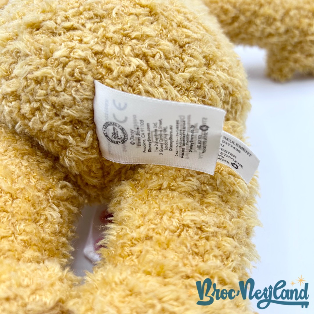 Peluche-Fozzie-ours-Les-Muppets-Disney-Store-2014-marron-écusson-40-cm (4)