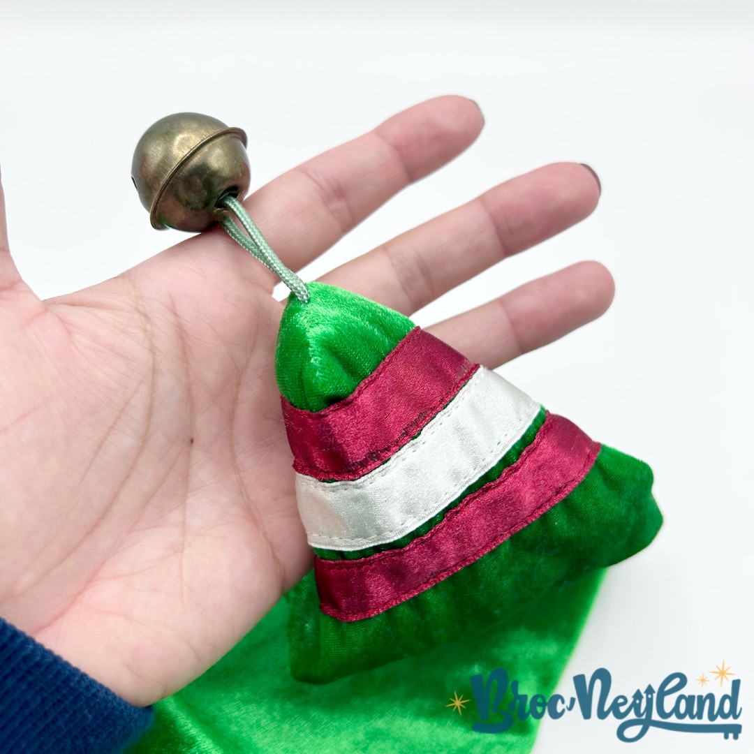 Chapeau-Dingo-Noël-Disneyland-Paris-Disney-vert-oreilles (3)