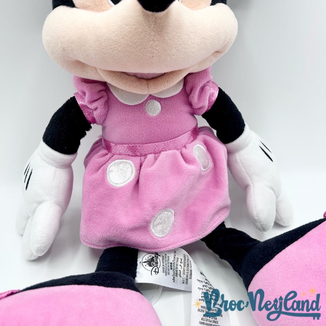 Peluche-Minnie-Mouse-classique-Disney-Store-2022-robe-rose-48-cm (5)