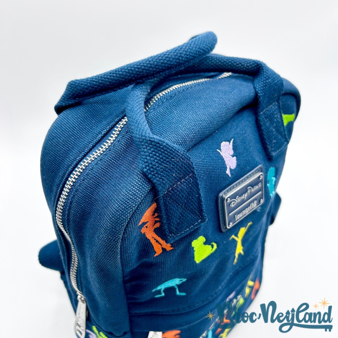 Sac-à-dos-Loungefly-Worlds-of-Pixar-Disney-Parks-tissu-bleu (5)