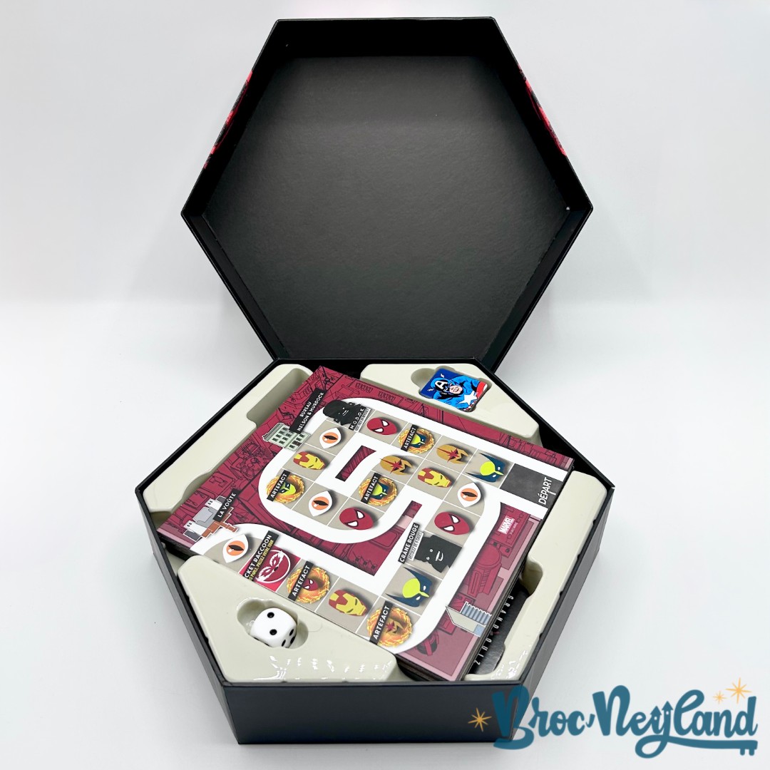 Jeu-de-société-Grand-Quiz-Marvel-500-Questions-pour-sauver-New-York-Hachette-Heroes-Game (4)