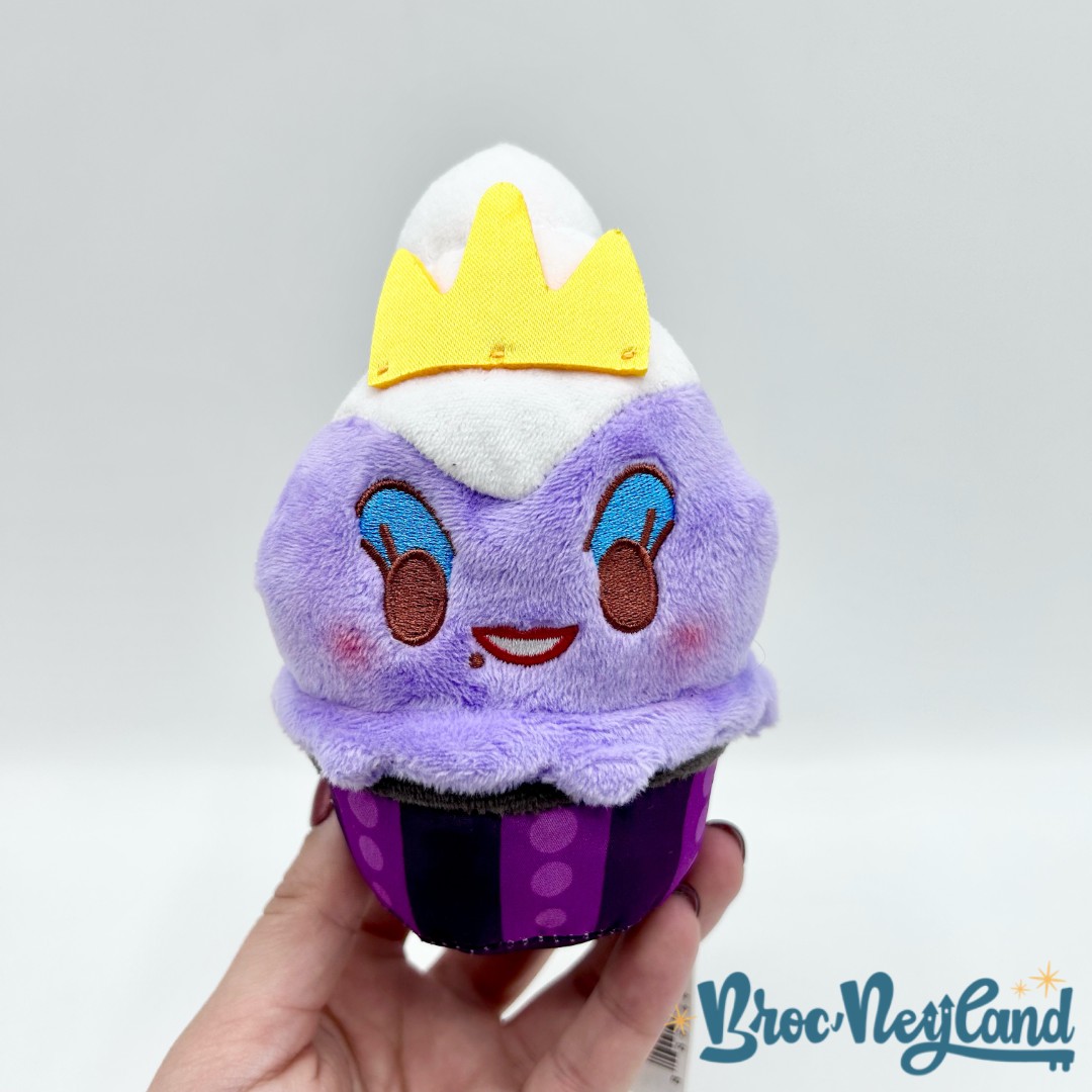Peluche-Munchlings-Ursula-éclairante-Disney-Just-Play-La-Petite-Sirène-violet (2)