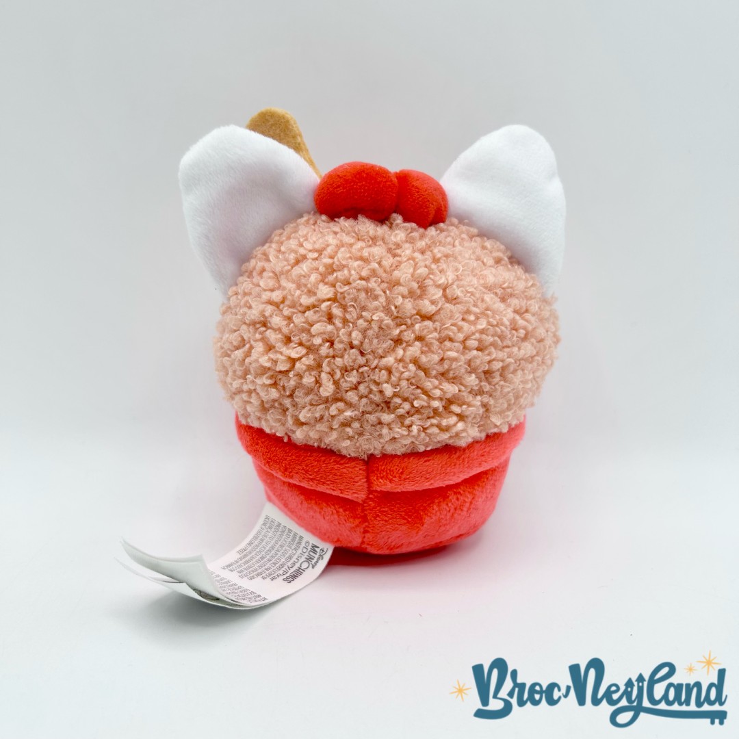 Peluche-Munchlings-Mei-Lee-éclairante-Disney-Just-Play-Alerte-rouge-panda-roux (2)