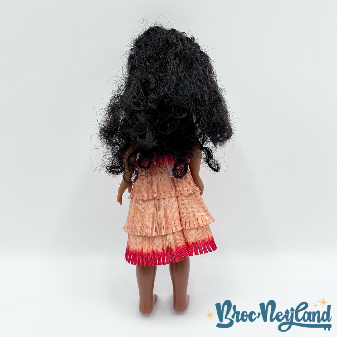 Poupée-chantante-Vaiana-Musical-Moana-Disney-Hasbro-2015-princesse (1)