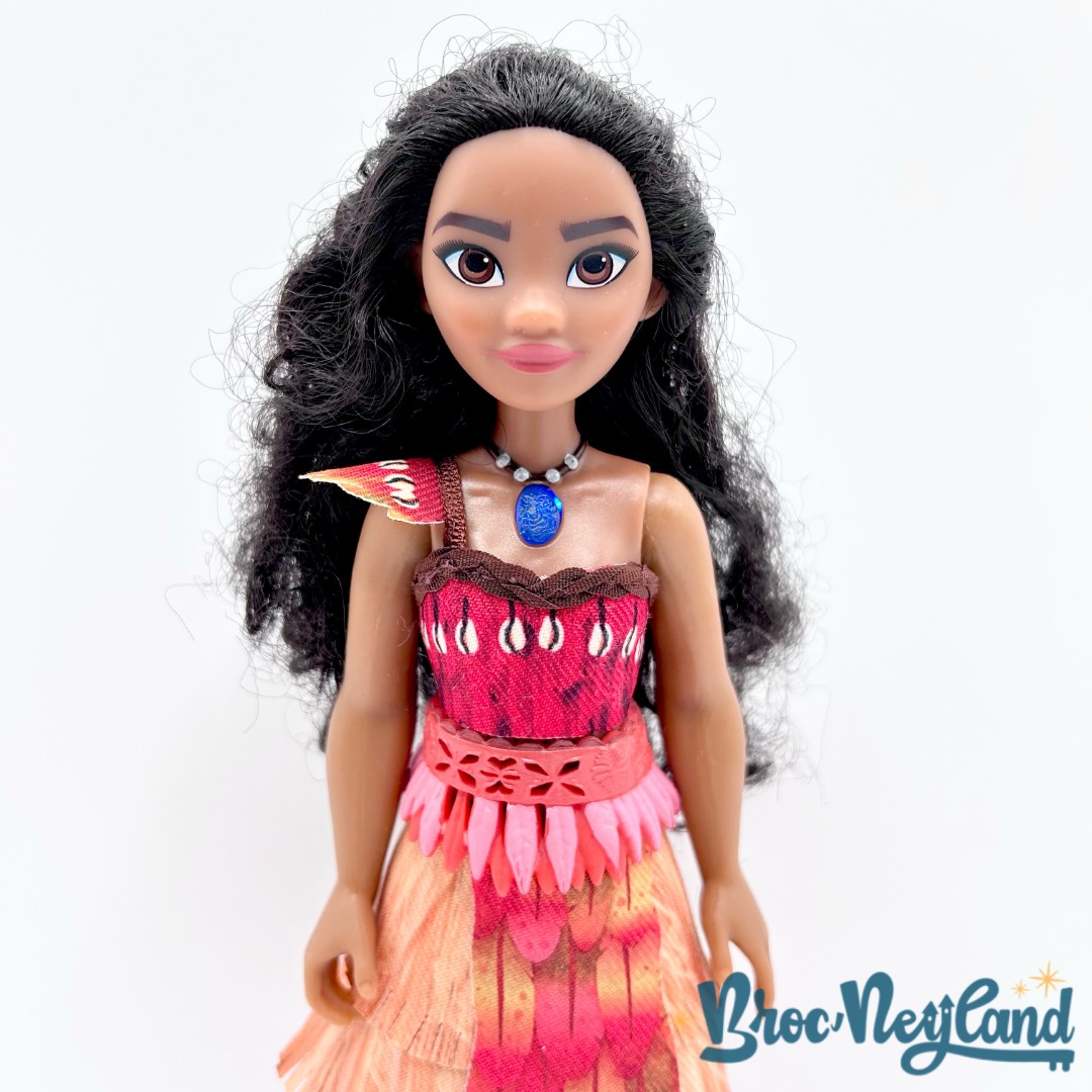 Poupée-chantante-Vaiana-Musical-Moana-Disney-Hasbro-2015-princesse (2)