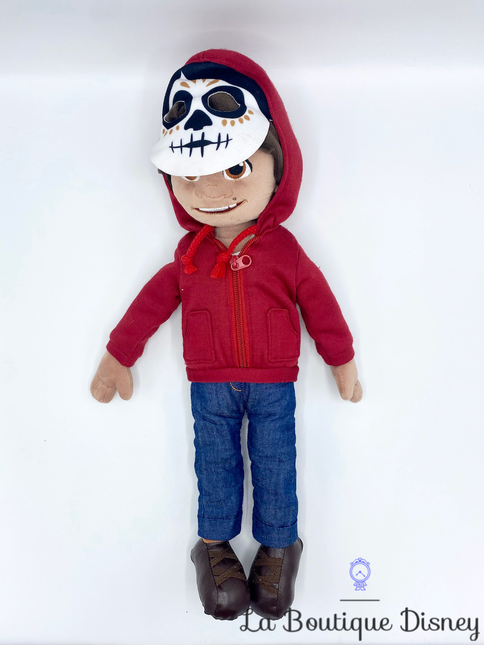 poupée-chiffon-miguel-coco-disneyparks-disneyland-disney-peluche-garcon-veste-rouge-3