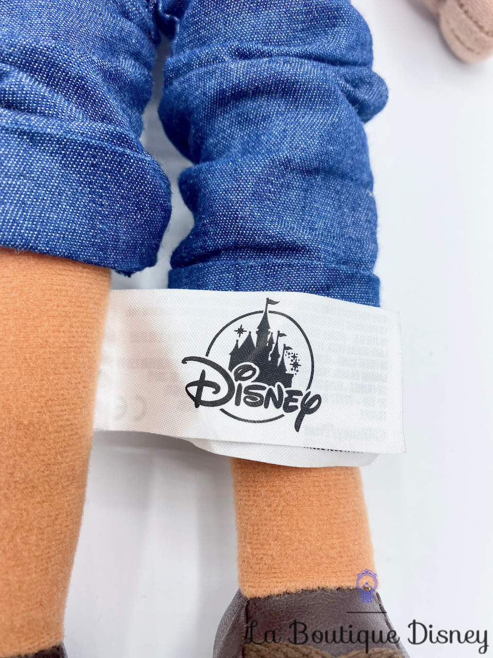 poupée-chiffon-miguel-coco-disneyparks-disneyland-disney-peluche-garcon-veste-rouge-2