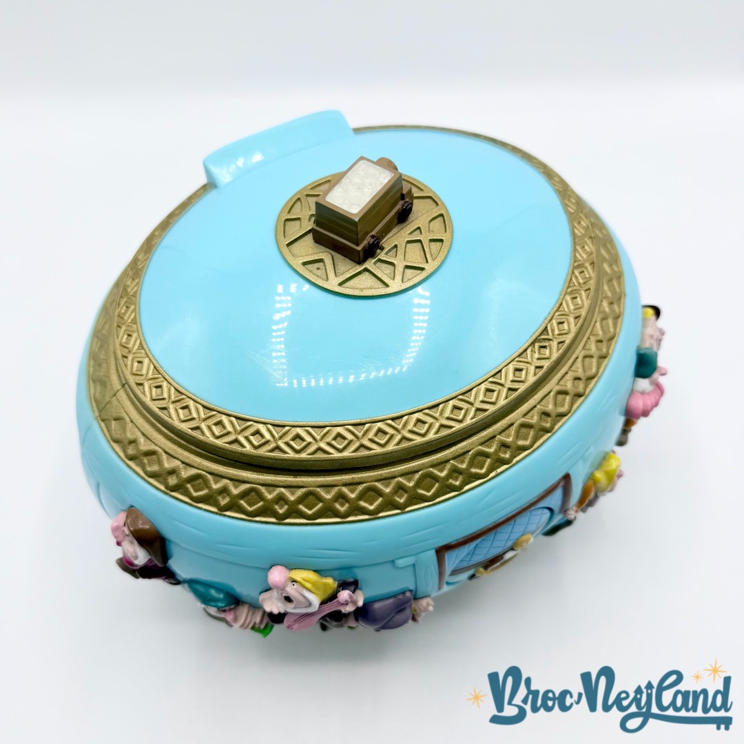 Boite-à-musique-Animée-Blanche-Neige-et-les-Sept-Nains-Disney-Lansay-vintage-bijoux-relief-3D (4)