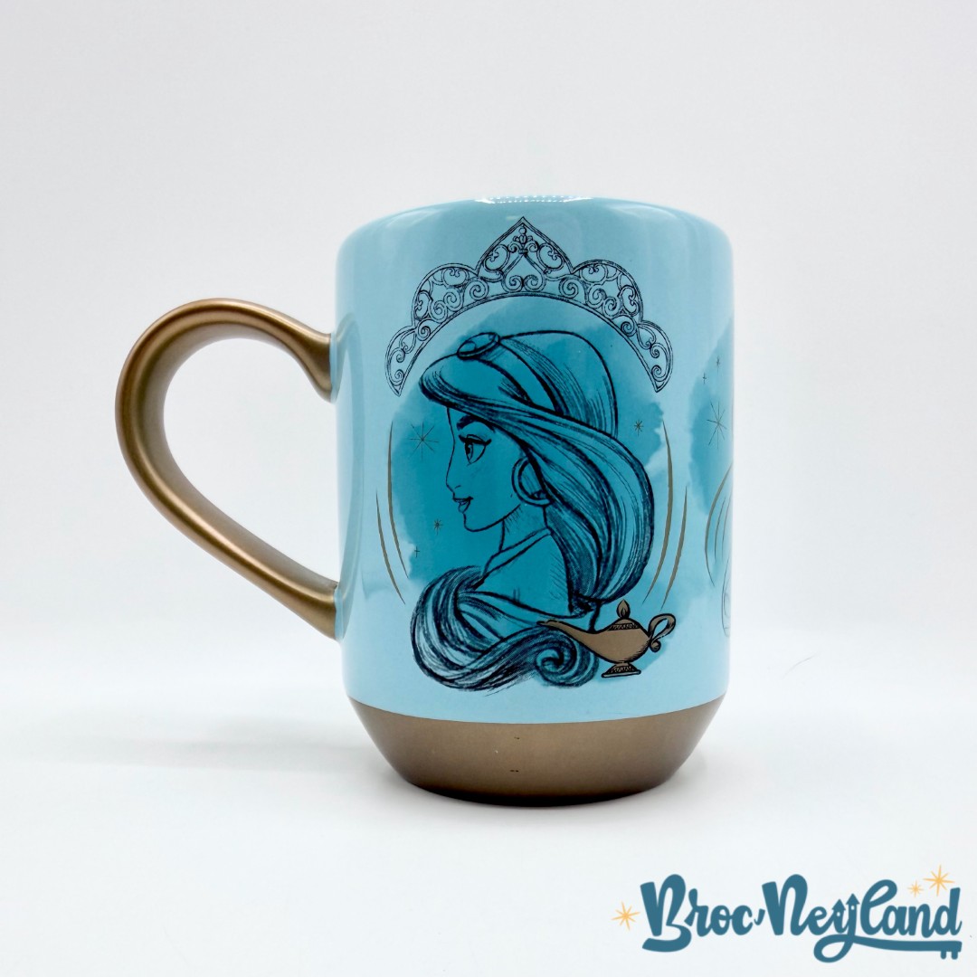 Tasse-Jasmine-Aladdin-Disney-Store-2021-princesse-or-doré (4)