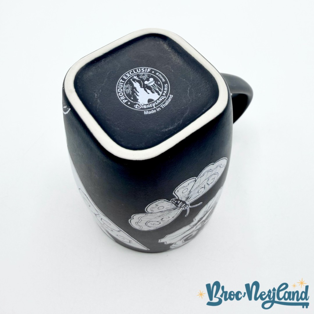 Tasse-Fée-Clochette-Baroque-Disneyland-Paris-2020-mug-Disney-noir-fleur-dessin-croquis (1)