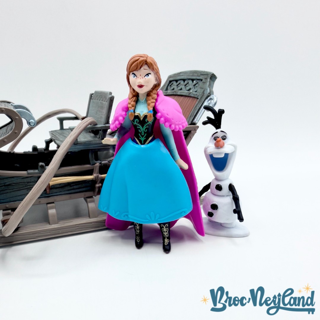 Figurines-Anna-et -Kristoff-Set-de-jeu-traineau-Sleigh-Playset-Disney-Store-Ensemble-de-jeu-La-Reine-des-Neiges (2)
