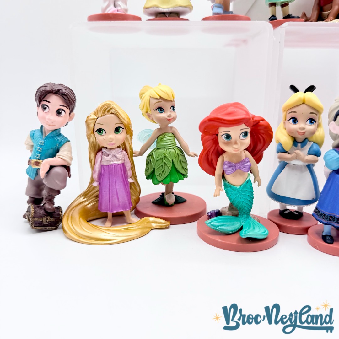 Figurines-Princesses-Animators-Collection-Mega-Playset-Disney-Store-2017-Ensemble-de-jeu-de-luxe-8-cm (3)