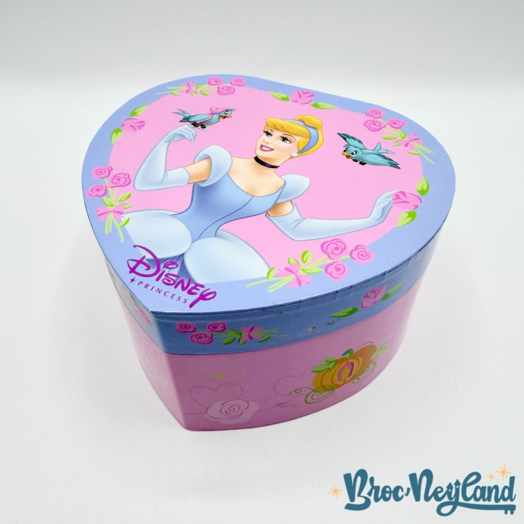Boite-à-musique-Cendrillon-Coeur-Disney-Princess-Spel-music-box (3)