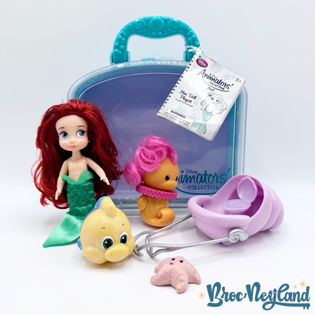 Ensemble-de-jeu-Coffret-Mini-Poupée-Ariel-Animators-Collection-Disney-Store-La-Petite-Sirène-valise (2)