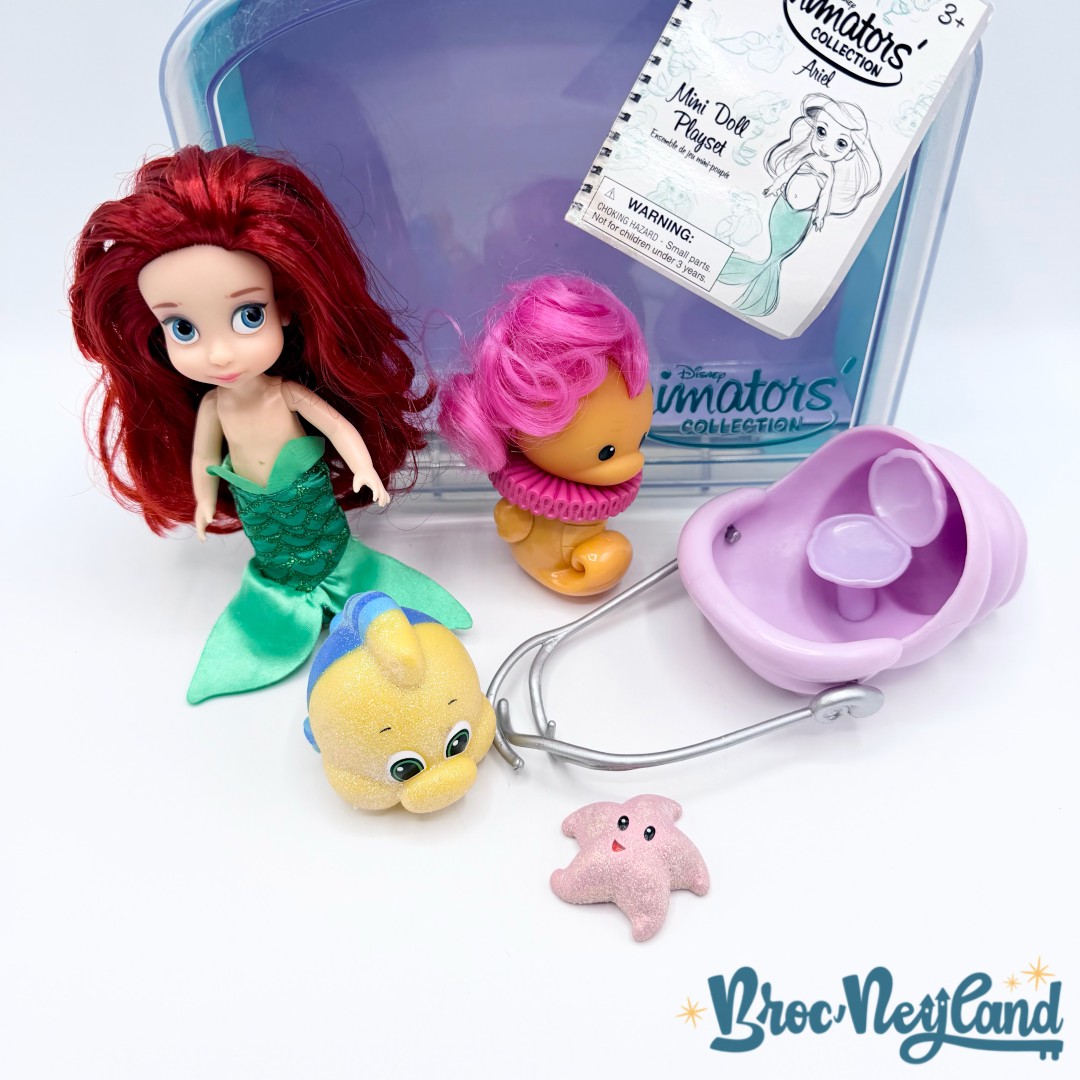Ensemble-de-jeu-Coffret-Mini-Poupée-Ariel-Animators-Collection-Disney-Store-La-Petite-Sirène-valise (5)