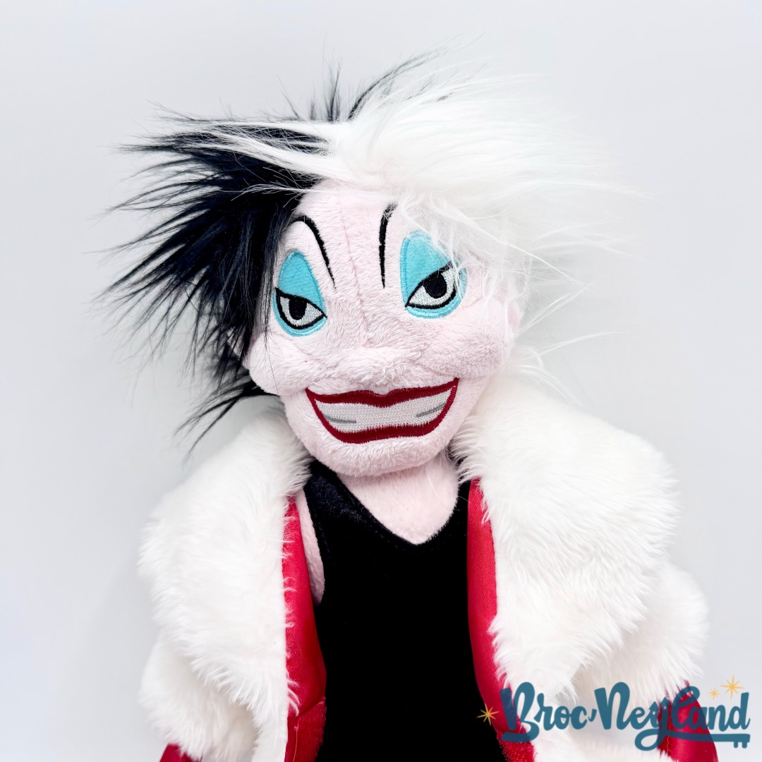 Poupée-chiffon-Cruella-Enfer-Les-101-Dalmatiens-Disney-Store-peluche-méchant-villain-52-cm (5)