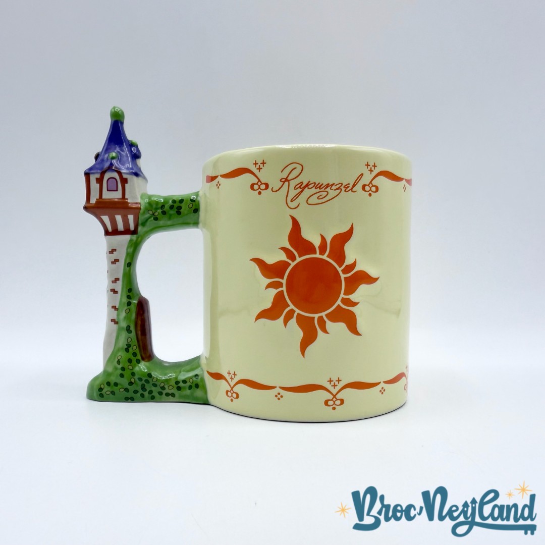 Tasse-Raiponce-Reach-for-the-Stars-Disney-Parks-2018-tour-lanterne