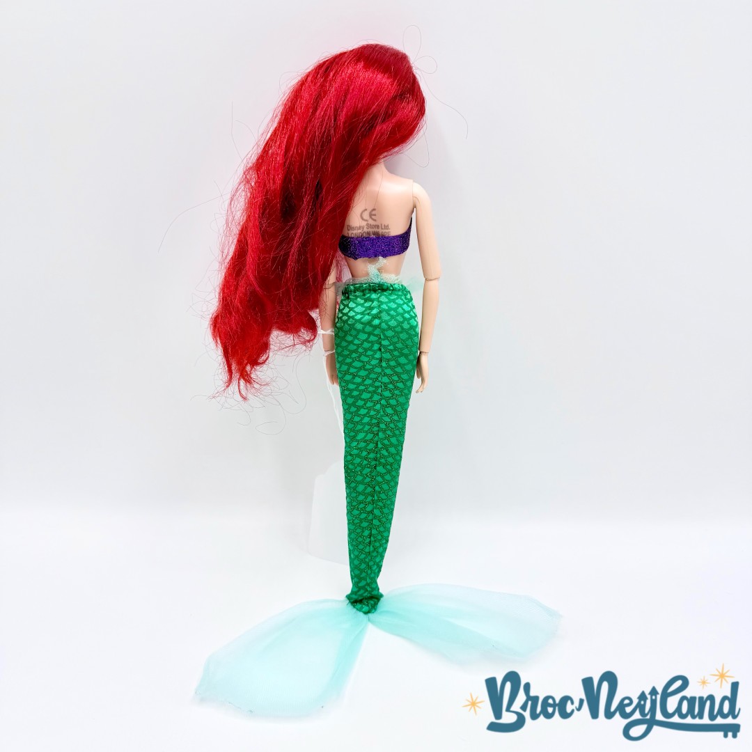 Poupée-Ariel-La-Petite-sirène-Disney-Store-2018-princesse-30-cm (4)