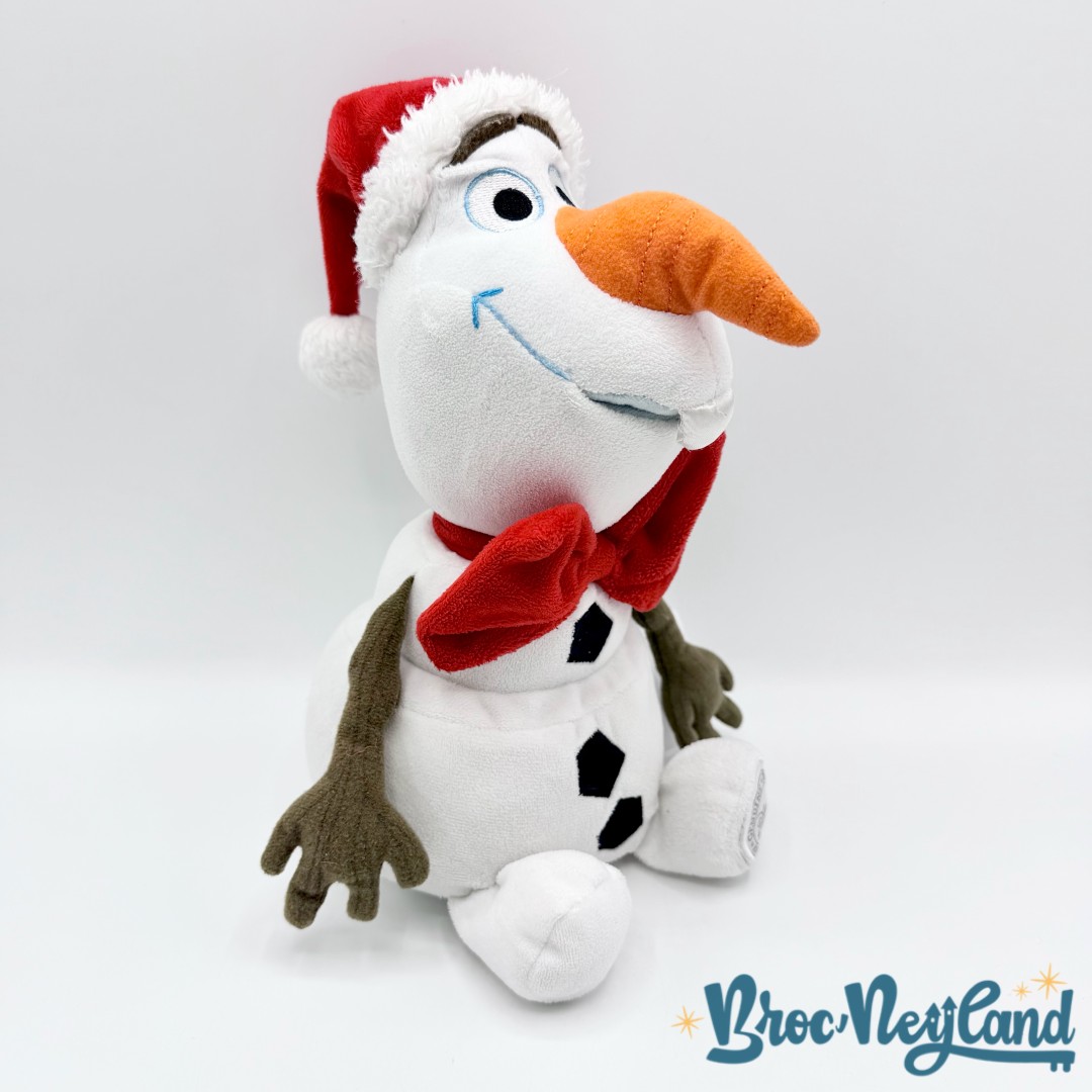 Peluche-Olaf-Noël-La-Reine-des-Neiges-Disney-Store-2014-bonhomme-de-neige-écusson-20-cm (4)