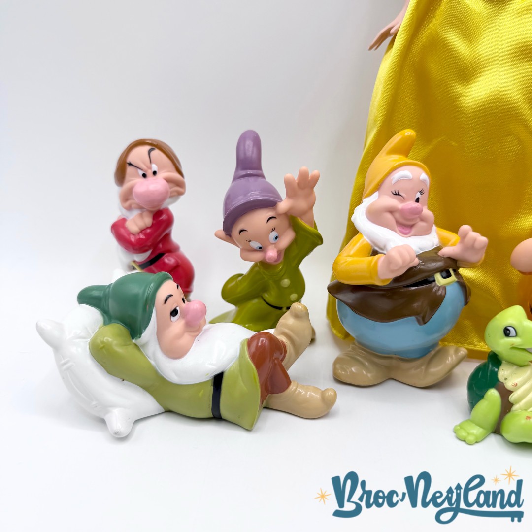 Poupée-Blanche-Neige-et-les-sept-nains-Disney-Mattel-2006-figurines (12)