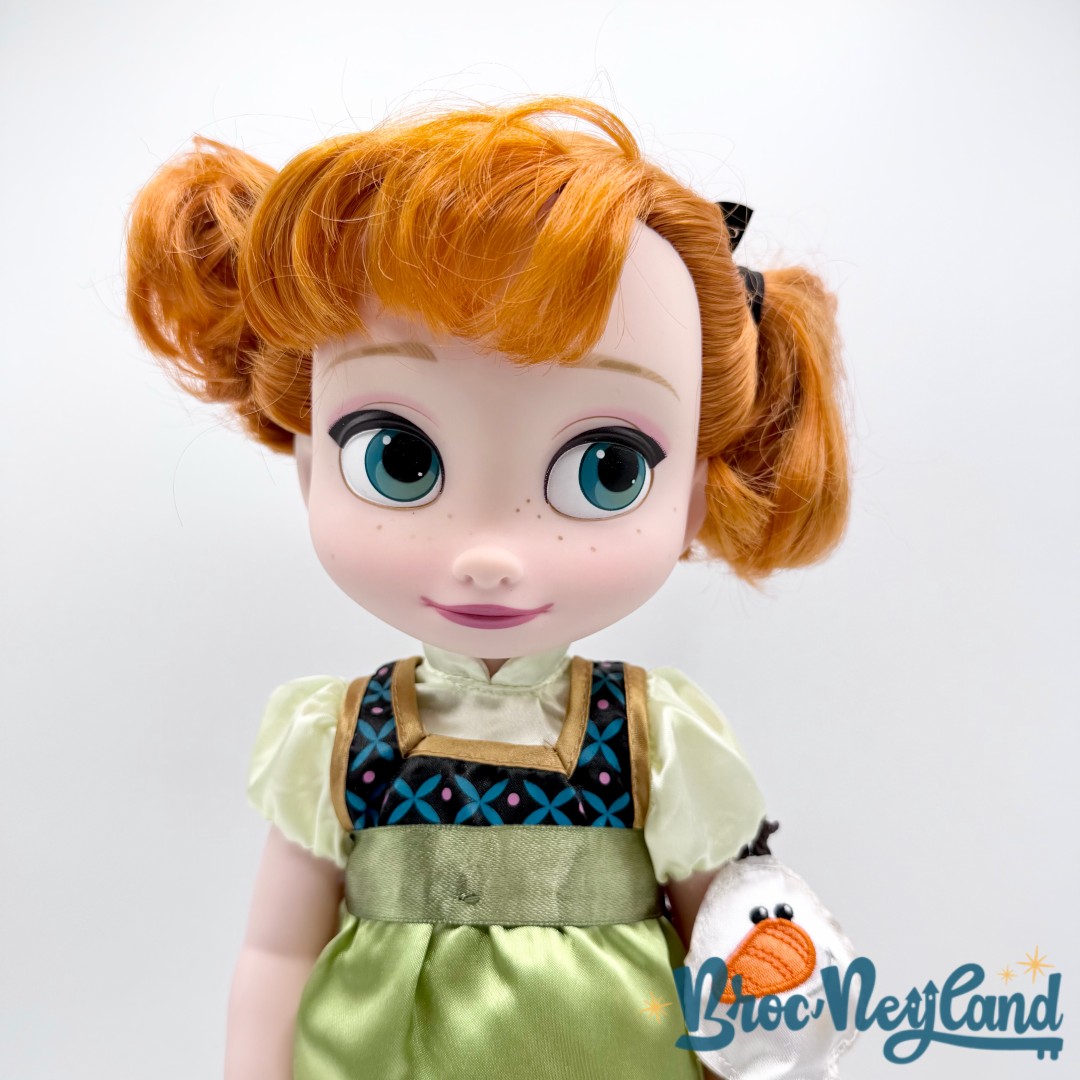 Poupée-Anna-La-Reine-des-Neiges-Animators-Collection-V2-Disney-Store-2015-princesse-40-cm (1)